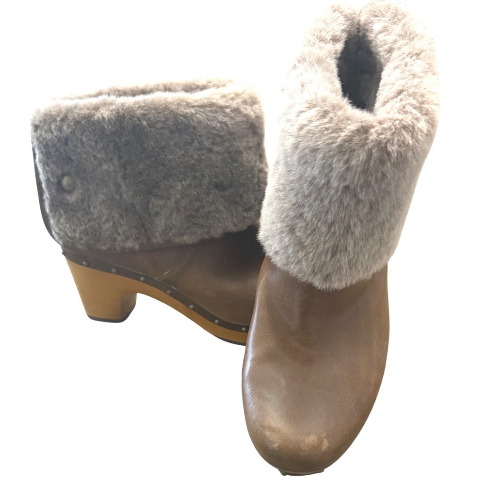 UGG Leather Clog Boots Wood Heel Fur Cuff Brown Ankle Booties Womens Sz 9
